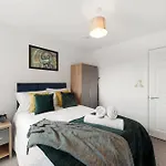 Affordable 1 & 2 Bed Apartments In Slough, Great Heathrow Location