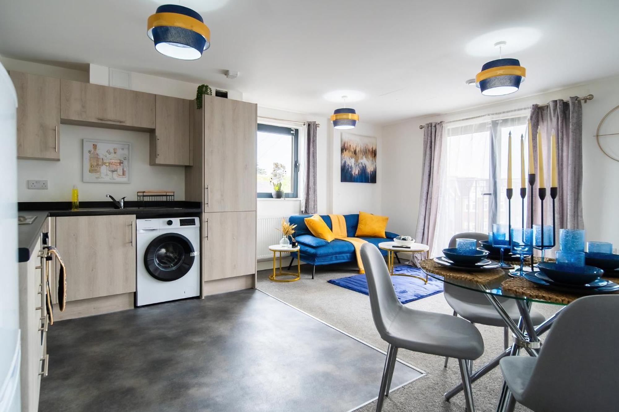 Affordable 1 & 2 Bed In Slough, Great Heathrow Location Colnbrook