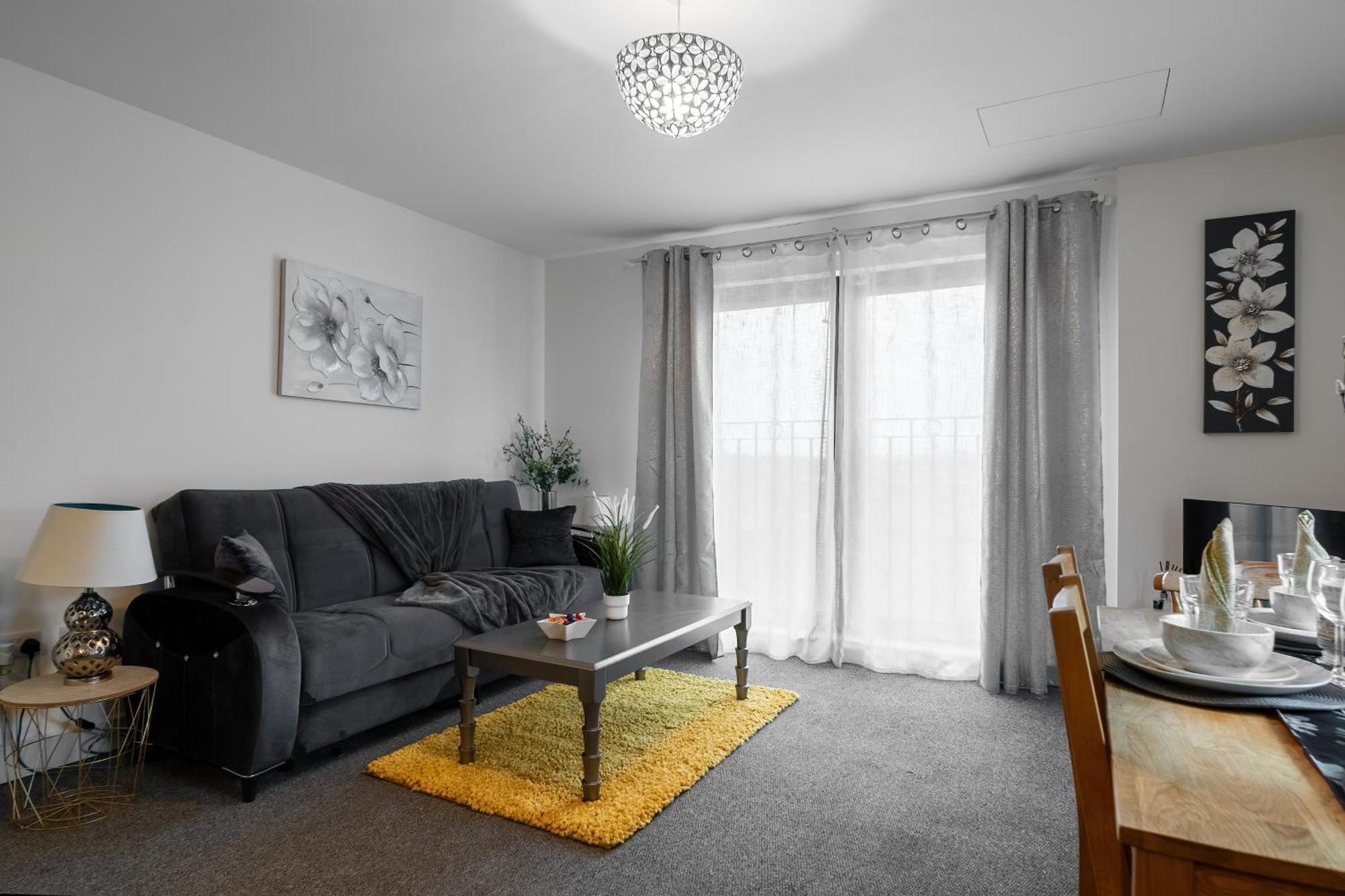 Affordable 1 & 2 Bed In Slough, Great Heathrow Location * Colnbrook