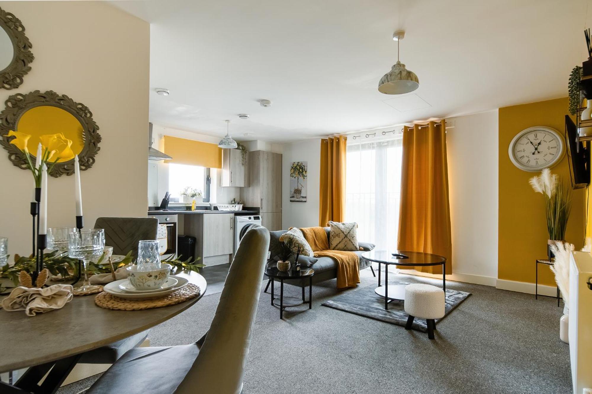 Affordable 1 & 2 Bed In Slough, Great Heathrow Location Apartment Colnbrook