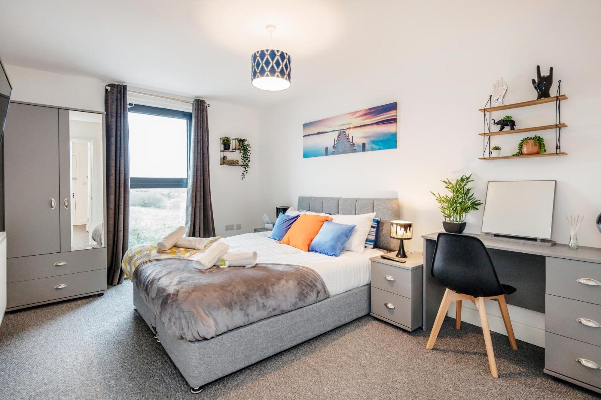 Apartment Affordable 1 & 2 Bed In Slough, Great Heathrow Location