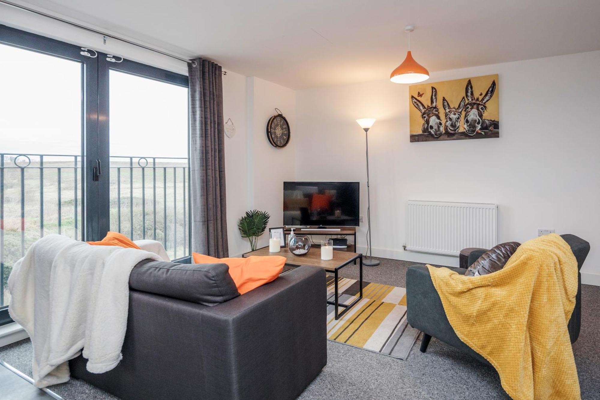 Affordable 1 & 2 Bed In Slough, Great Heathrow Location Colnbrook