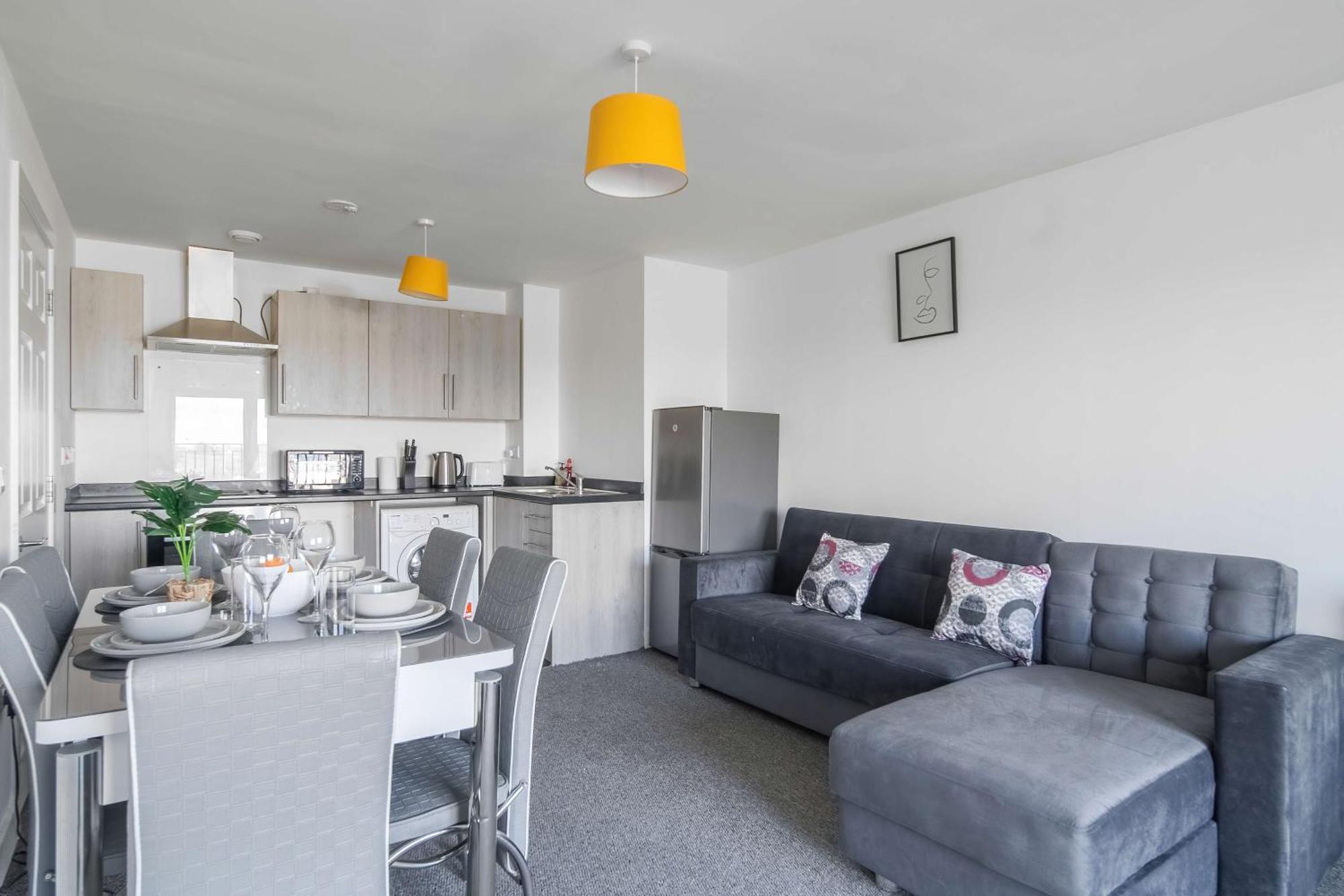 Affordable 1 & 2 Bed In Slough, Great Heathrow Location * Colnbrook