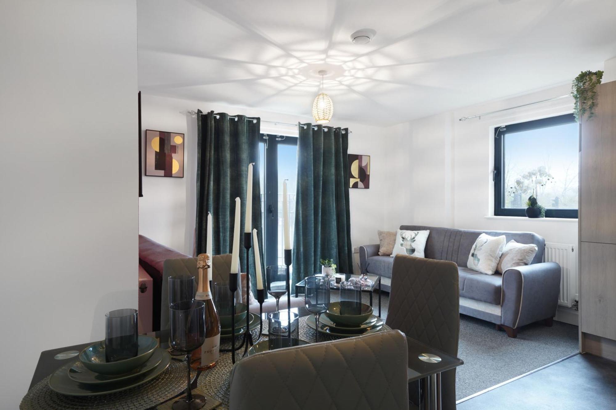 Affordable 1 & 2 Bed In Slough, Great Heathrow Location *